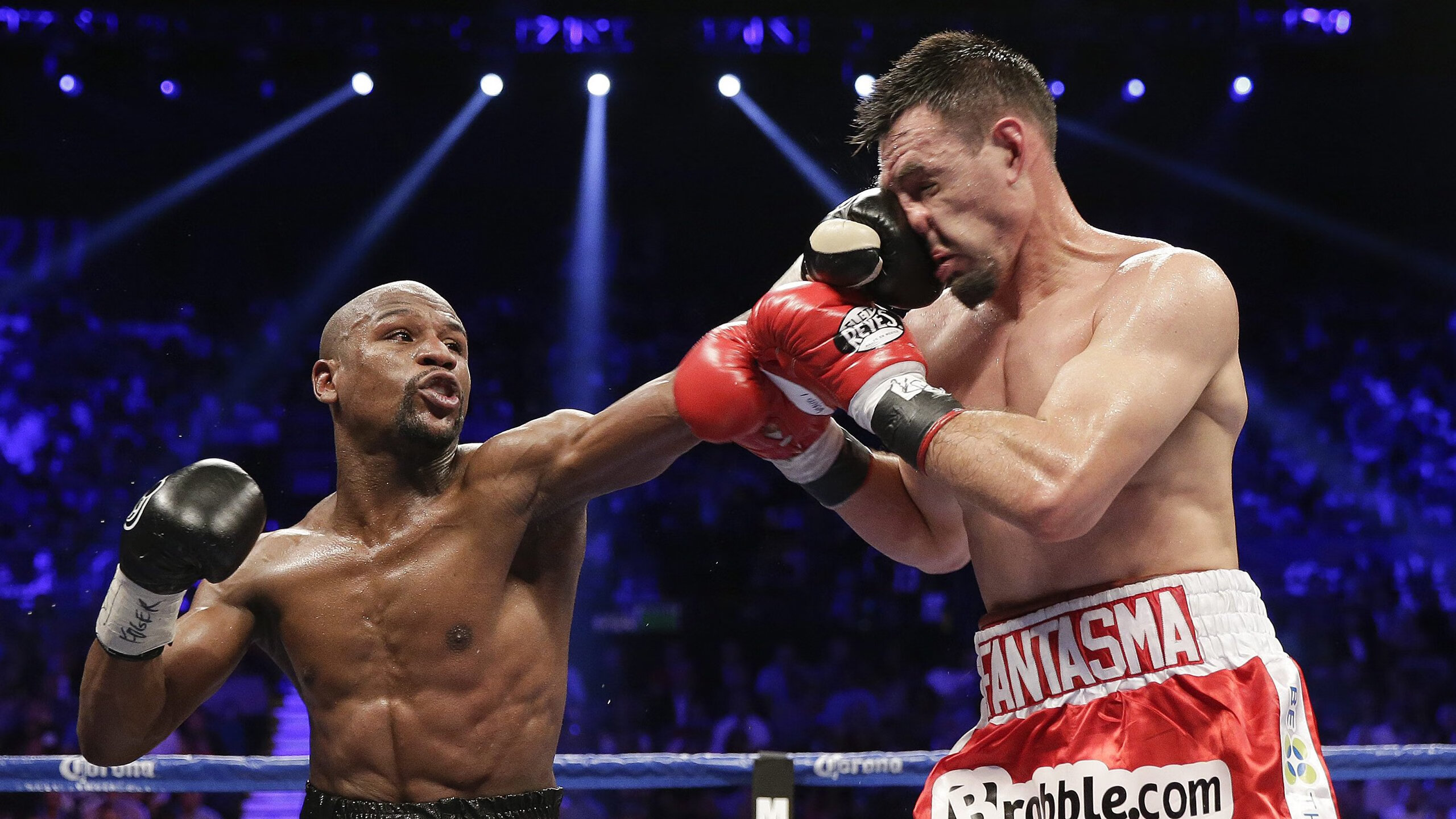 纳达尔在法国队比赛中势不可挡,大胜引发热议!